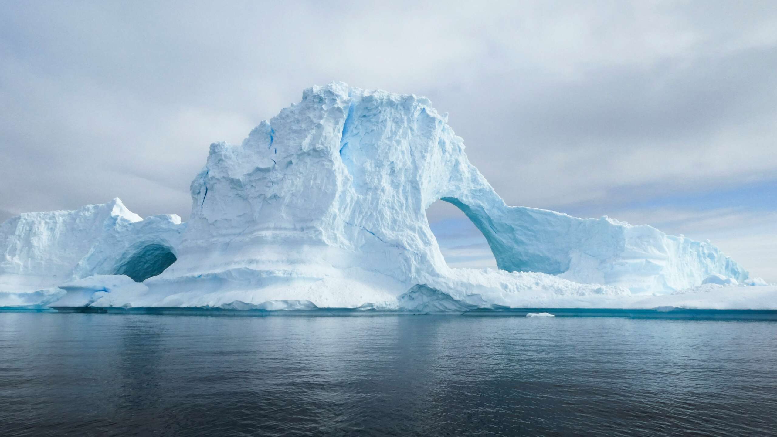 An image of an icy area in Antarctica.