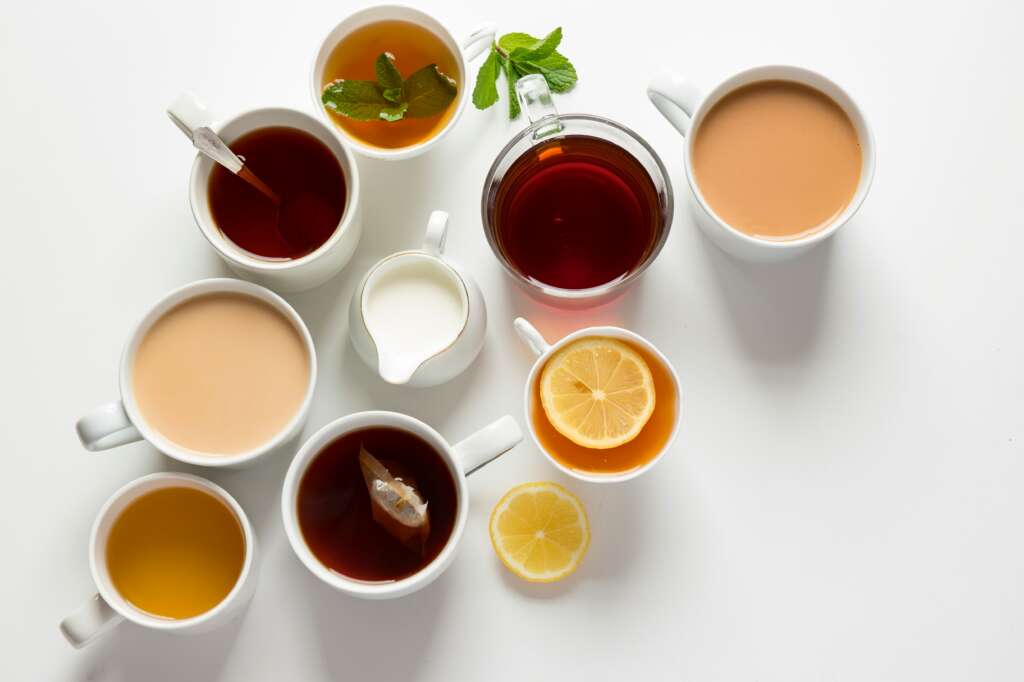 An image of different drinks as part of a detox food diet. 