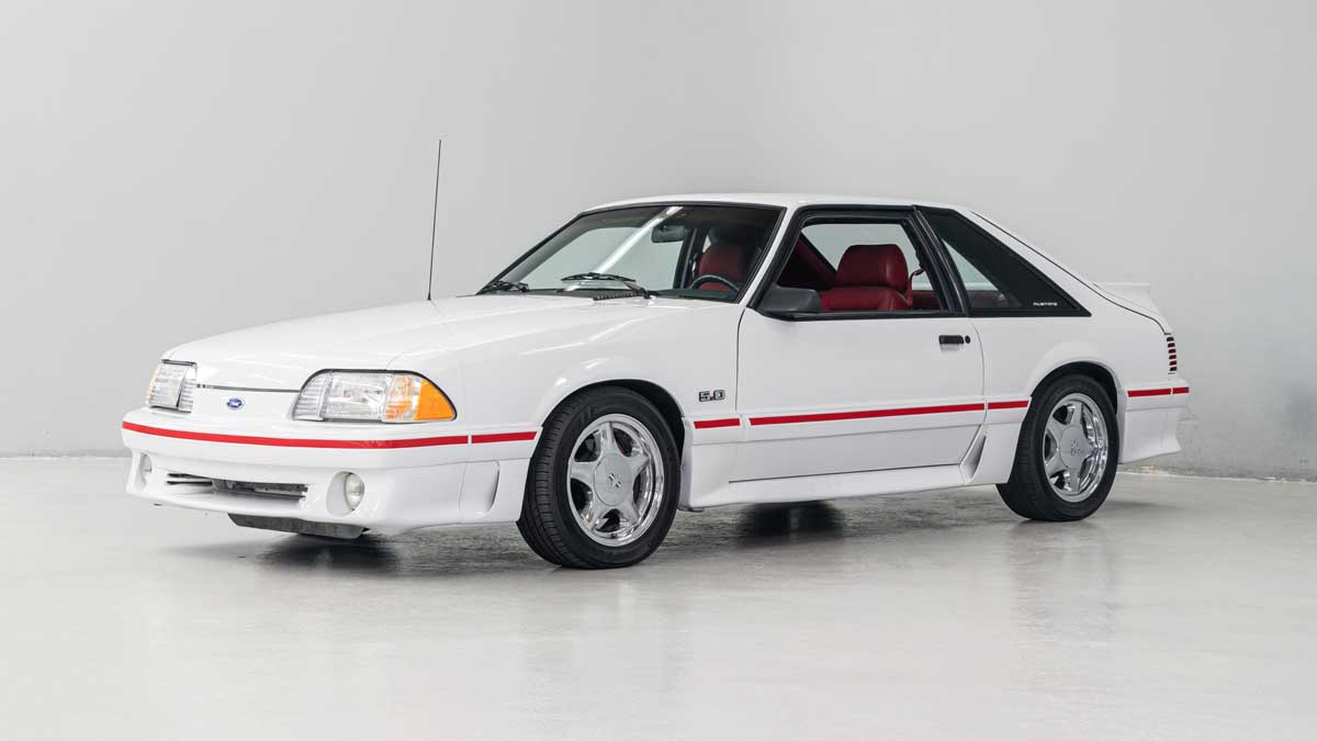 15 Coolest Cars from the 1980s That Still Turn Heads Today