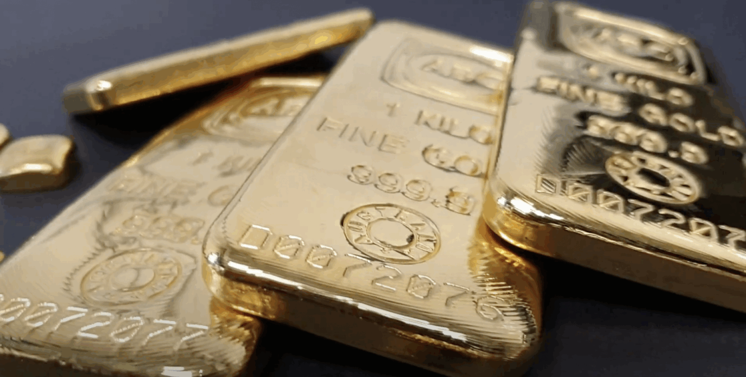 15 of History's Greatest Gold Heists From 1940-1960 - The Scroller