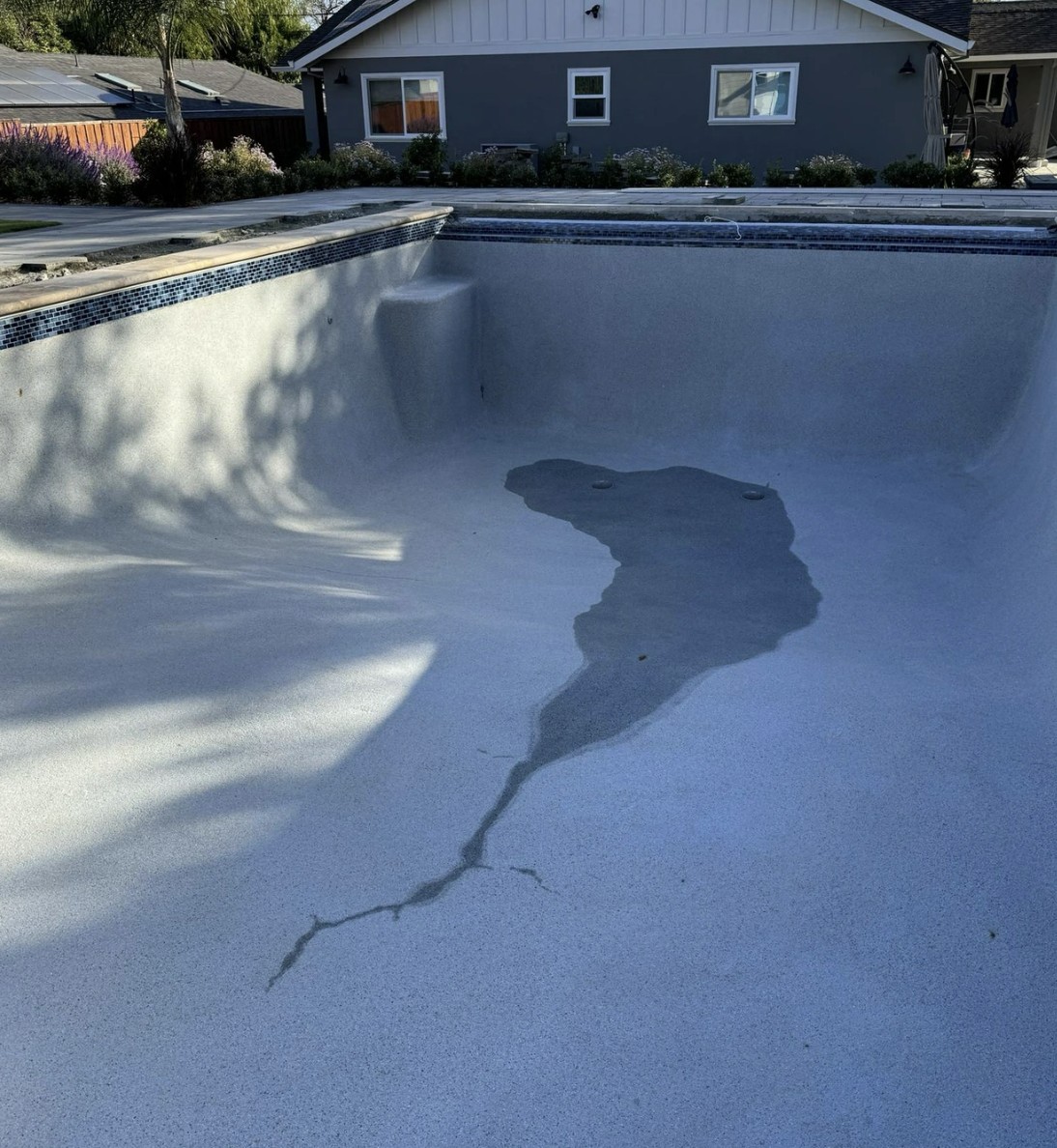 15 Swimming Pool Fails That Were Total Disasters
