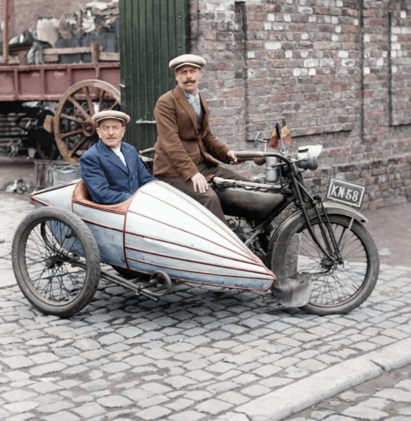 20s Photos That Show Life in a Changing America