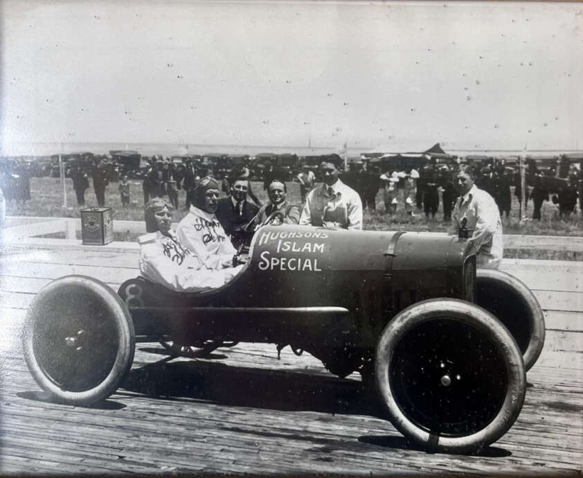 50 Vintage Images That Capture the 1920s