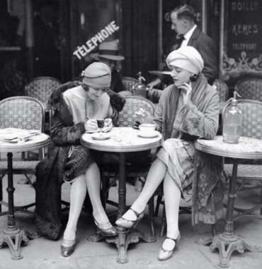 24 Vintage Photos That Capture 1925