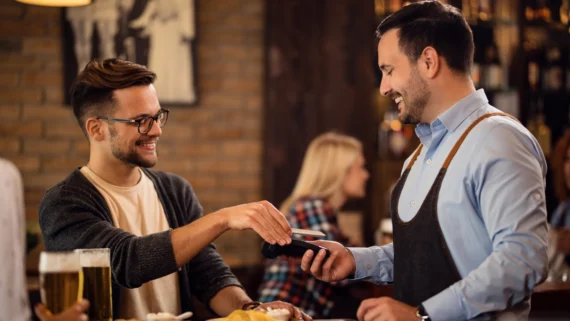 waiter-secrets-dont-order-the-special