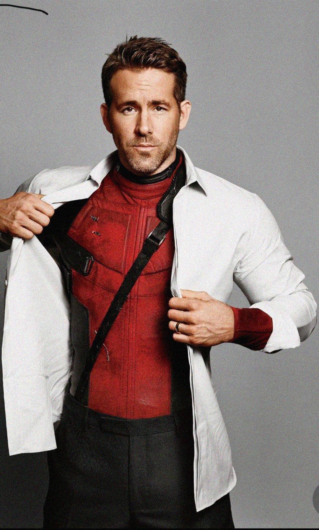 Wade Wilson in Deadpool- Characters