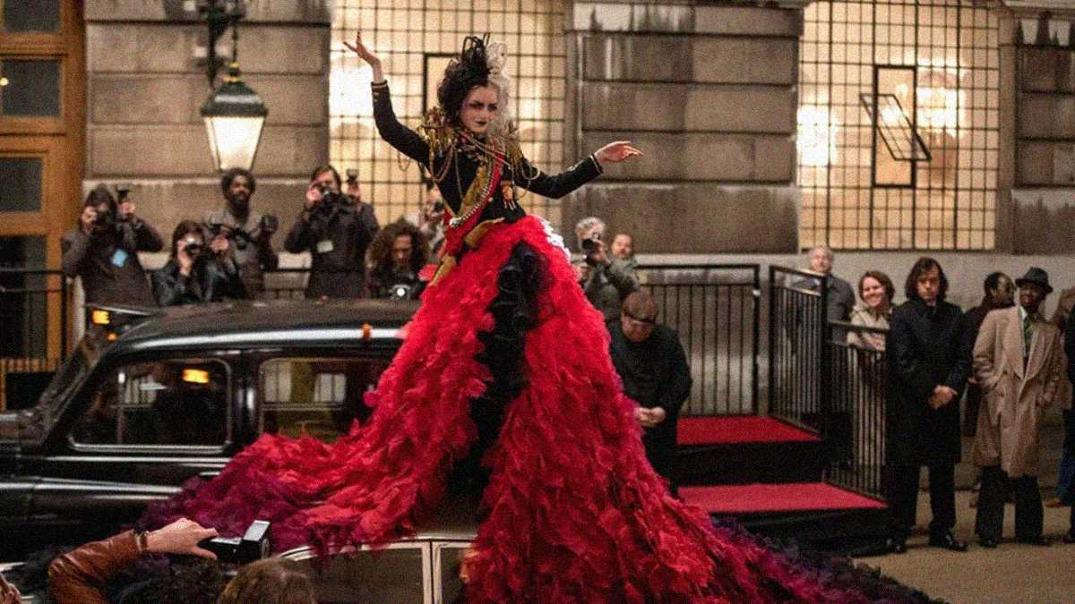 Iconic Customes 14 Iconic Movie Costumes That Took Months of Work