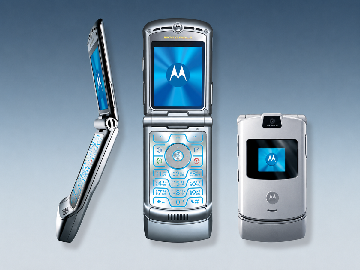 Three views of a Motorola Razr flip phone: side, open front, and closed front, all on a blue gradient background with the phone’s screen displaying the Motorola logo.