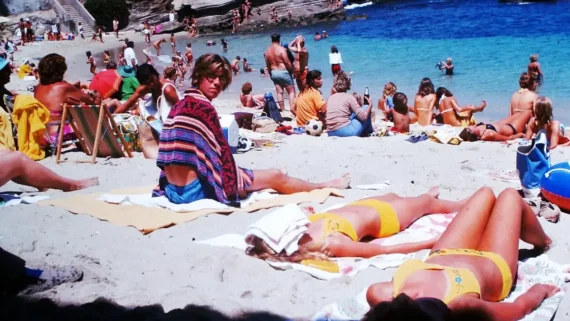 vintage-photos-day-at-the-beach