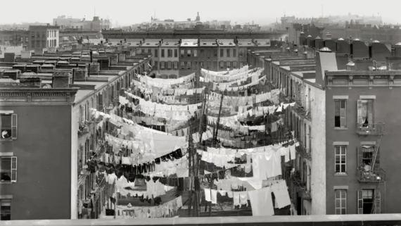 vintage-photos-laundry-day-before-machines