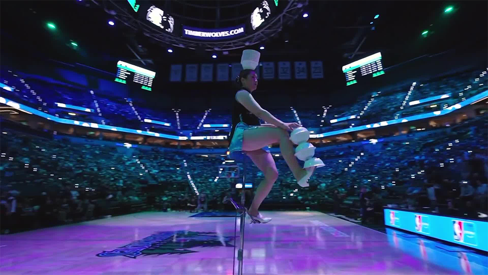 basketball halftime shows