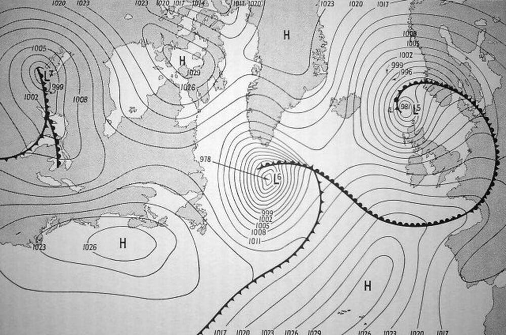 Black and white weather map showing isobars, high and low-pressure systems, and weather fronts across North America, the Atlantic Ocean, and Europe. Symbols indicate cold, warm, and occluded fronts with pressure values marked.