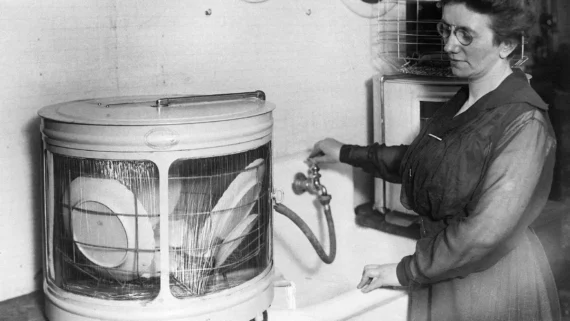 inventions-that-took-decades-to-catch-on