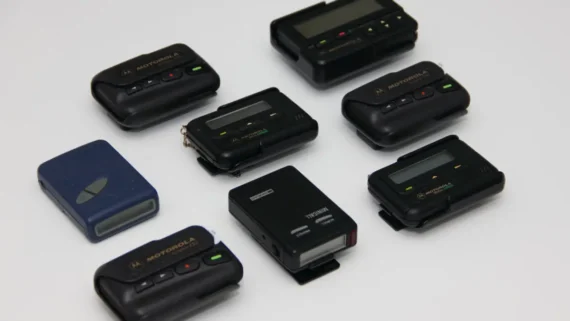 everyday-things-from-the-1990s-that-disappeared