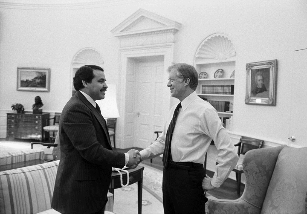 President Jimmy Carter shakes hands with Daniel Ortega in the Oval Office.